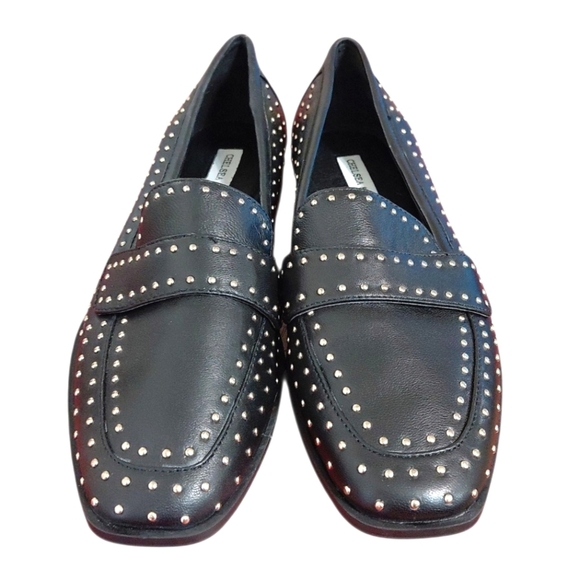 NEW Chelsea & Violet Black Studded Flat Loafers Size 6.5 - Picture 3 of 10